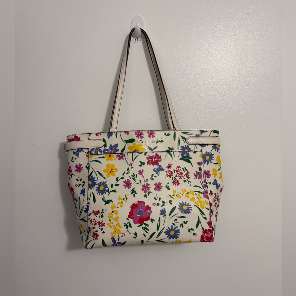 Kate Spade Staci Garden Bouquet Large Laptop Tote in Cream Multi Floral